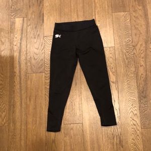 GK Elite warm up leggings, black, 7/8 length, size AP (adult petite), EUC